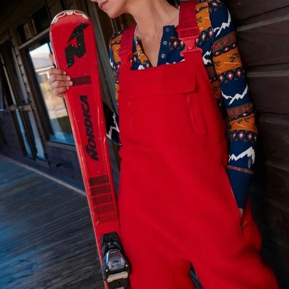 Free People Movement Hit The Slopes Salopette Fleece Adjustable  Cherry Crush - Picture 3 of 7